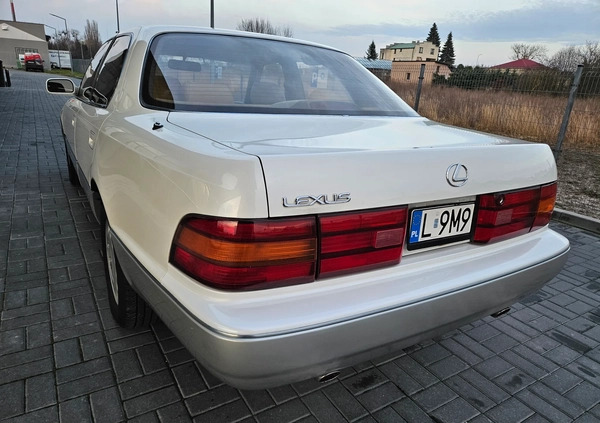 Lexus LS cena 54800 przebieg: 180000, rok produkcji 1992 z Pieniężno małe 742